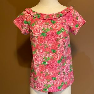 EUC Lilly Pulitzer button back top